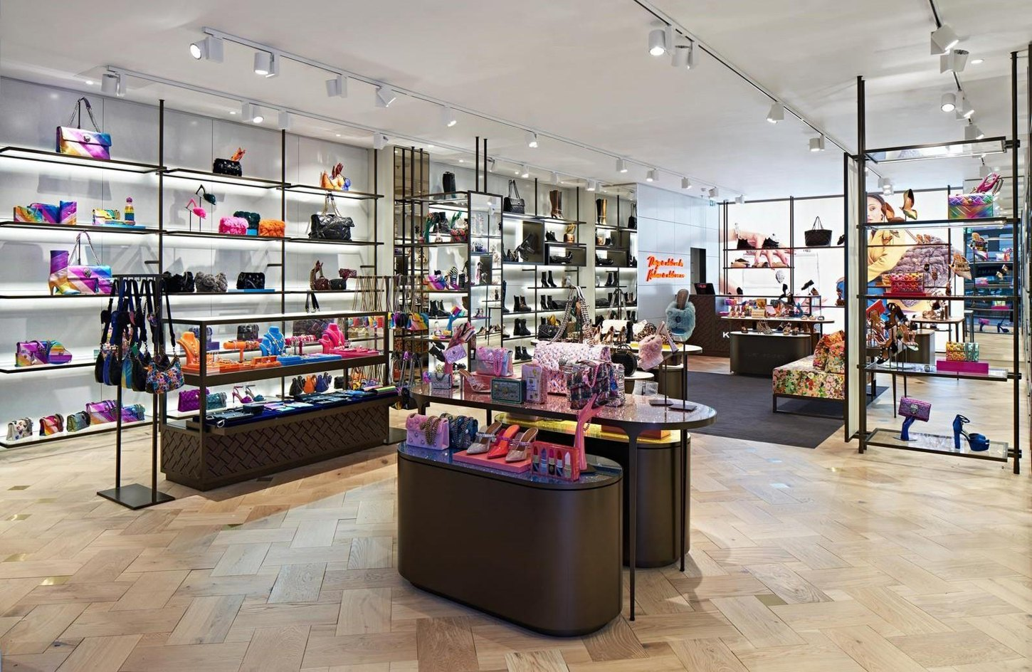Kurt Geiger retail interior from the RDP Interiors portfolio